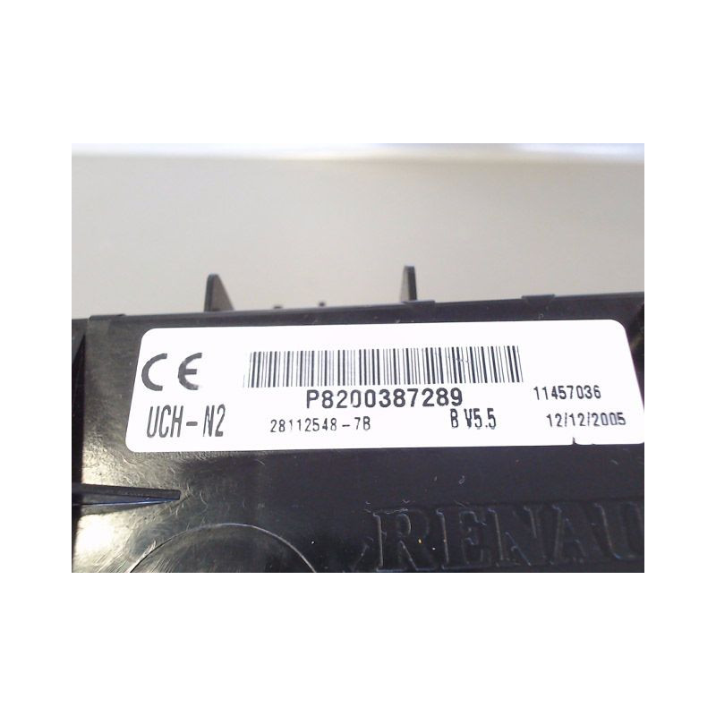 BOITIER GESTION HABITACLE RENAULT CLIO