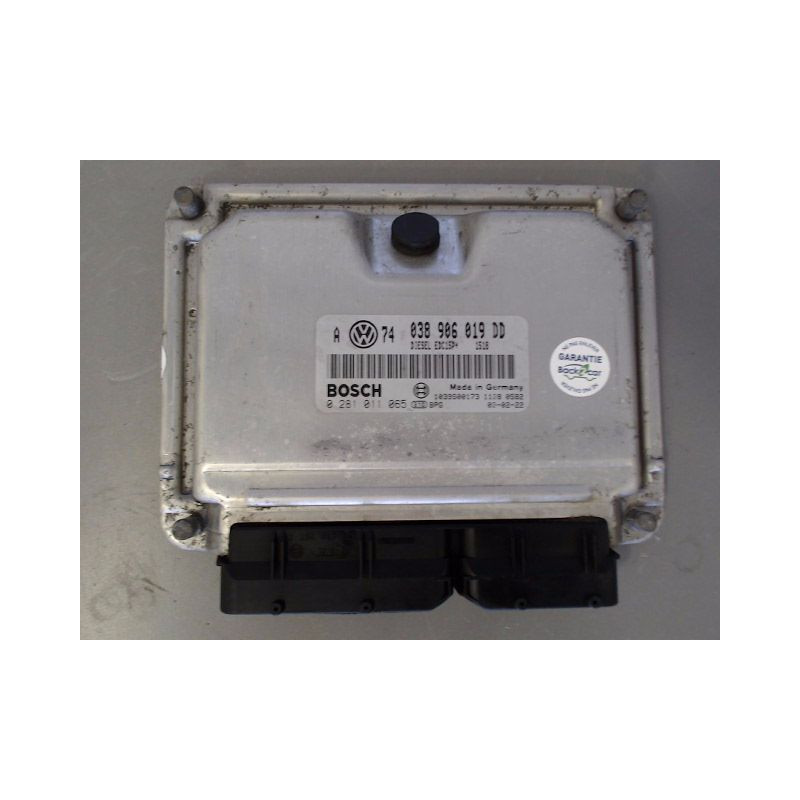 CALCULATEUR MOTEUR VOLKSWAGEN GOLF