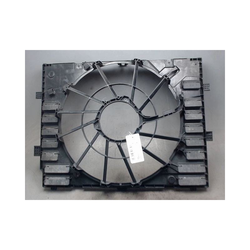 SUPPORT DE VENTILATEUR PORSCHE CAYENNE