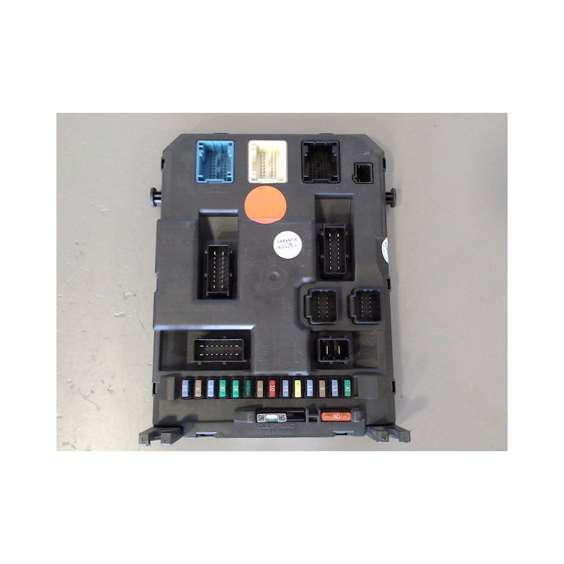 BOITIER GESTION HABITACLE PEUGEOT 207 5P