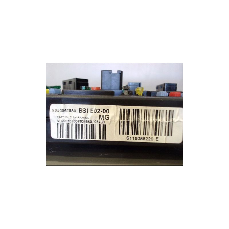 BOITIER GESTION HABITACLE PEUGEOT 206 98-09