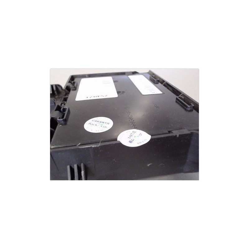 BOITIER GESTION HABITACLE RENAULT CLIO
