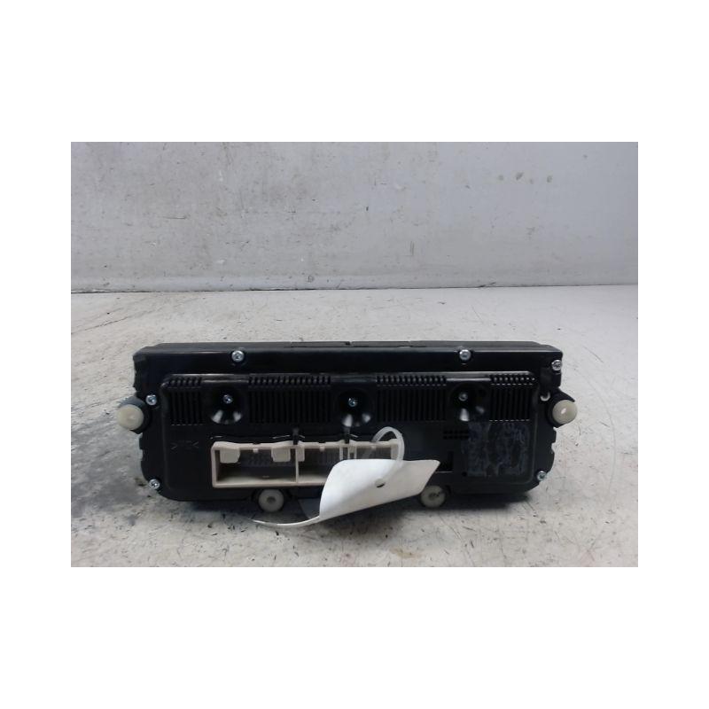 COMMANDE DE CHAUFFAGE VOLKSWAGEN PASSAT SW 2005-