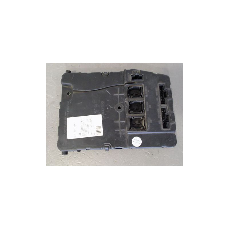 BOITIER GESTION HABITACLE RENAULT MEGANE
