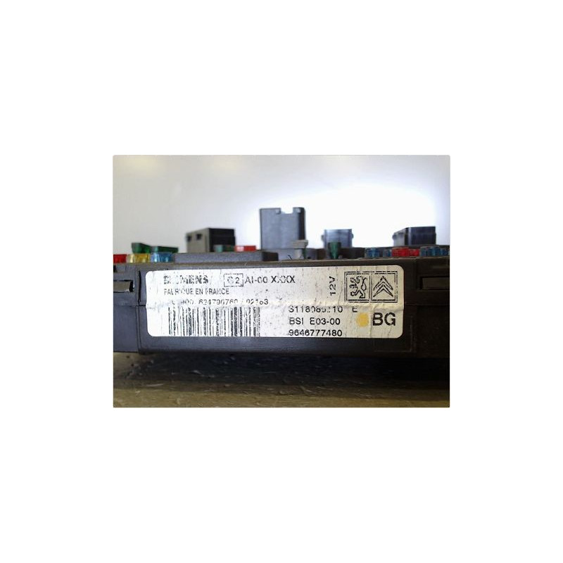 BOITIER GESTION HABITACLE PEUGEOT 206