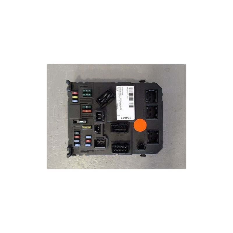 BOITIER GESTION HABITACLE PEUGEOT 206