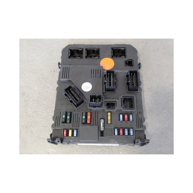 BOITIER GESTION HABITACLE PEUGEOT 206
