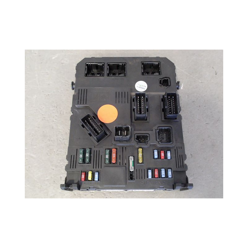 BOITIER GESTION HABITACLE PEUGEOT 206