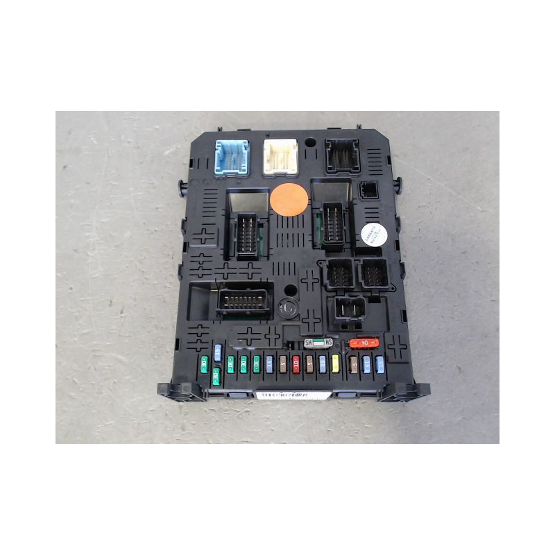BOITIER GESTION HABITACLE PEUGEOT 308