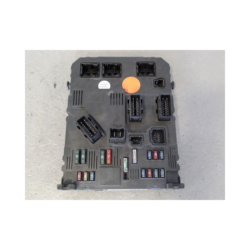 BOITIER GESTION HABITACLE PEUGEOT 206