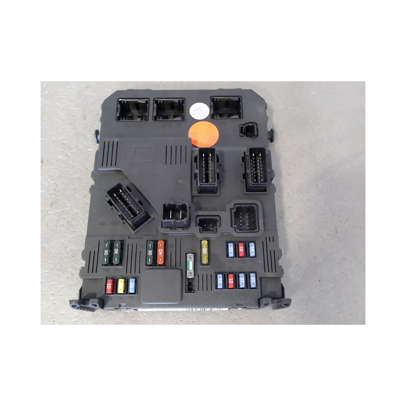 BOITIER GESTION HABITACLE PEUGEOT 206