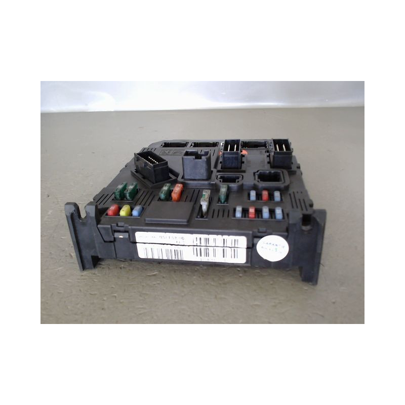 BOITIER GESTION HABITACLE PEUGEOT 206