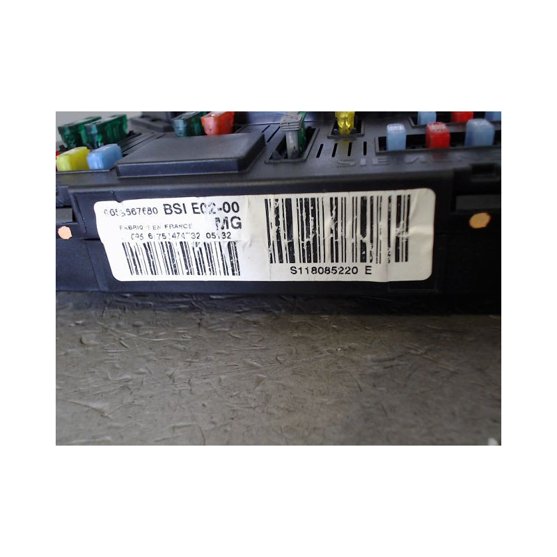 BOITIER GESTION HABITACLE PEUGEOT 206