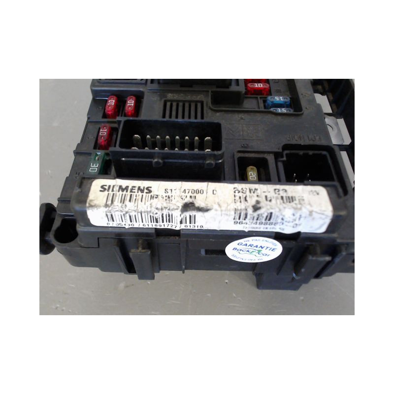 BOITE A FUSIBLES CITROEN C5 2001-2004