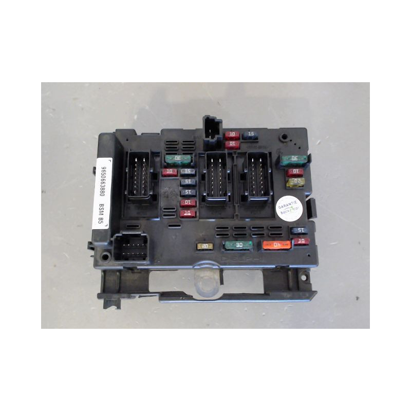 BOITE A FUSIBLES CITROEN XSARA 2000-