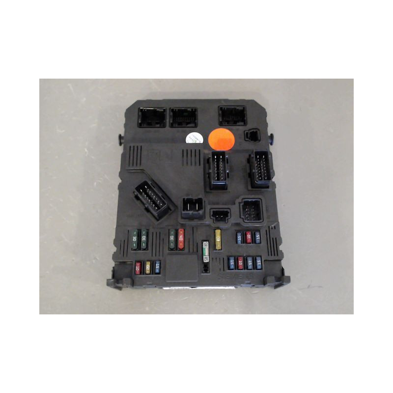BOITIER GESTION HABITACLE PEUGEOT 206 5P