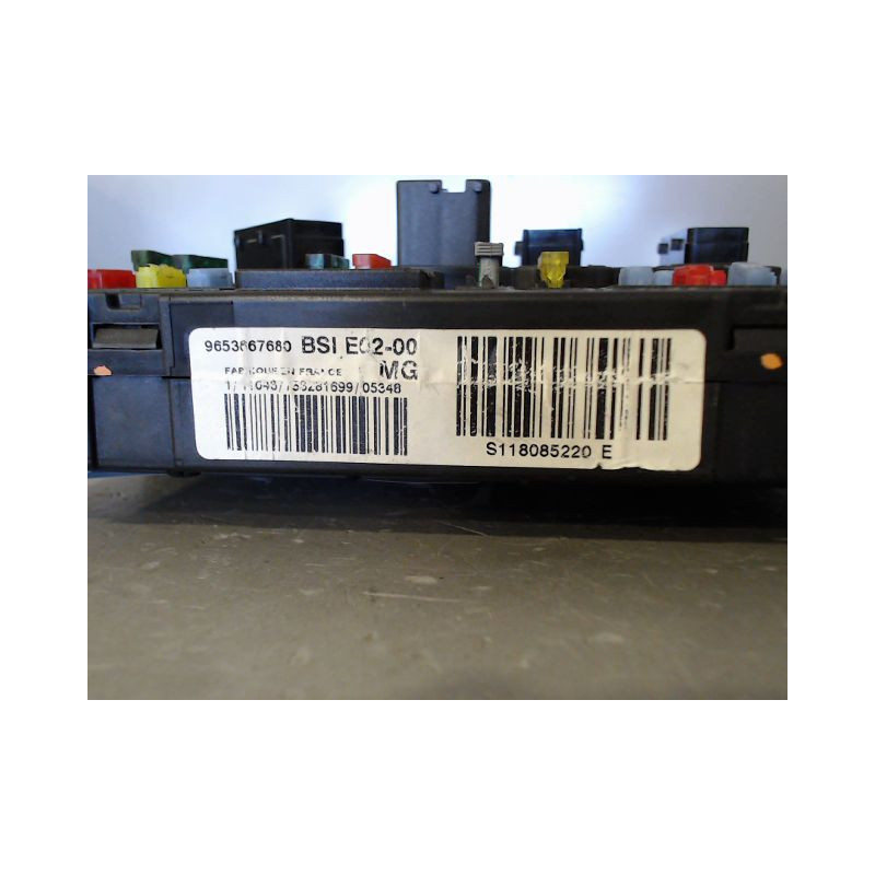 BOITIER GESTION HABITACLE PEUGEOT 206 5P