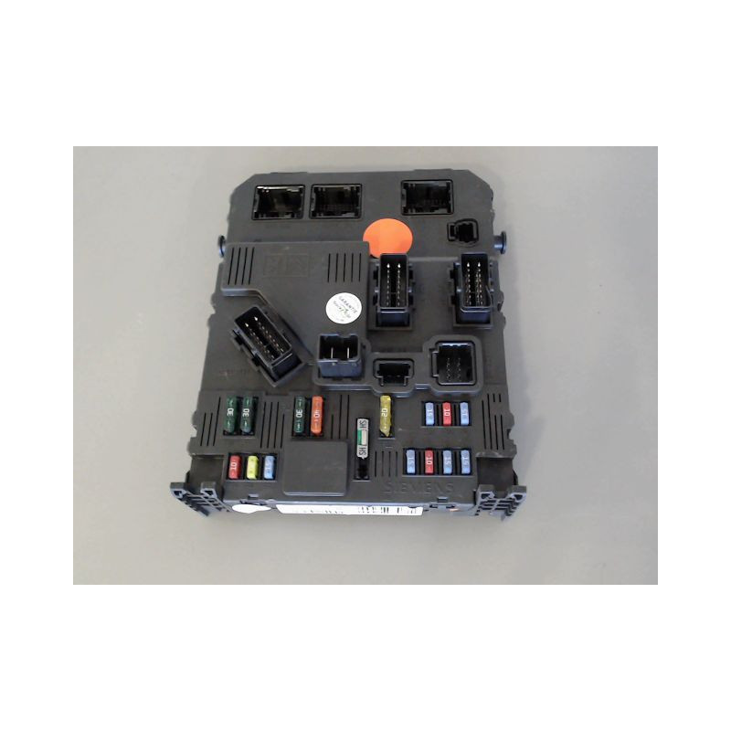 BOITIER GESTION HABITACLE PEUGEOT 206+ 2009-