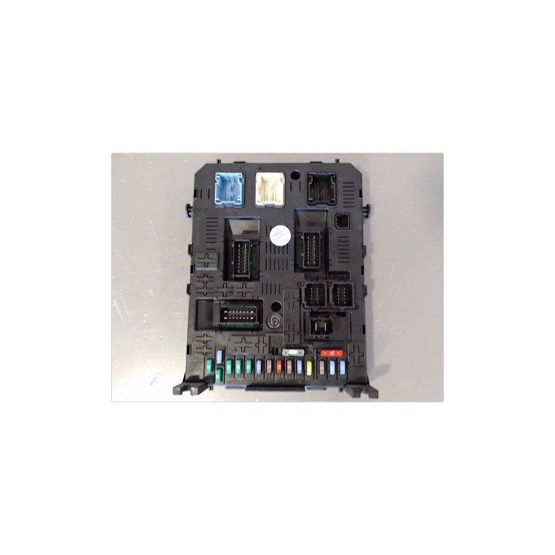 BOITIER GESTION HABITACLE PEUGEOT 308