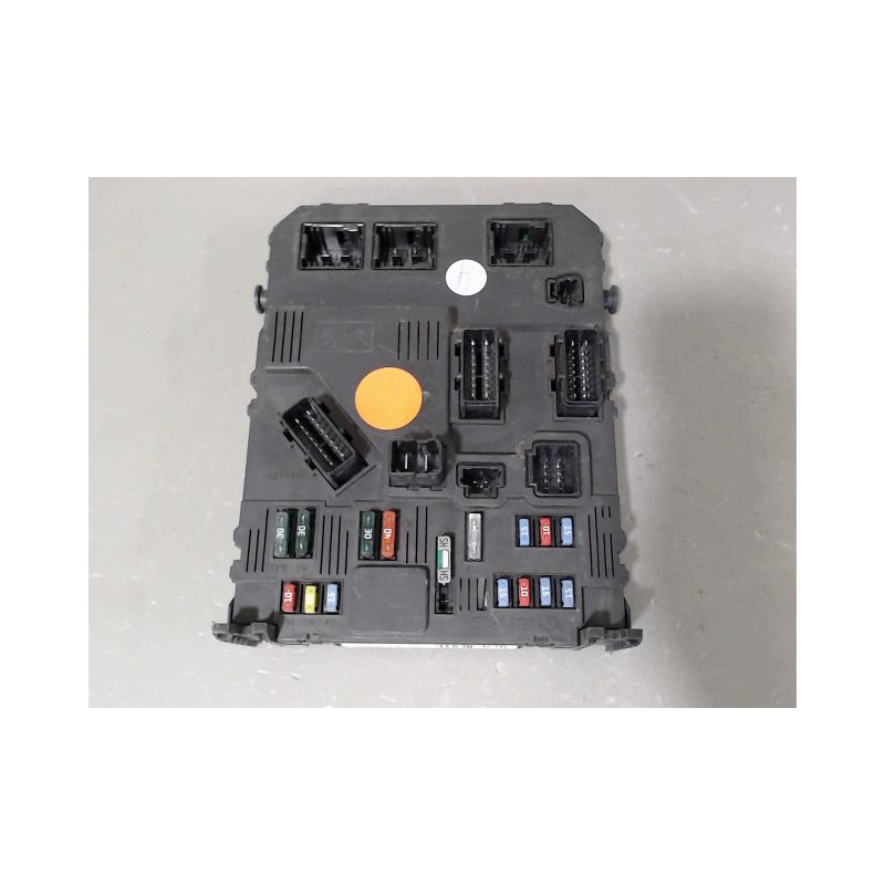 BOITIER GESTION HABITACLE PEUGEOT 206