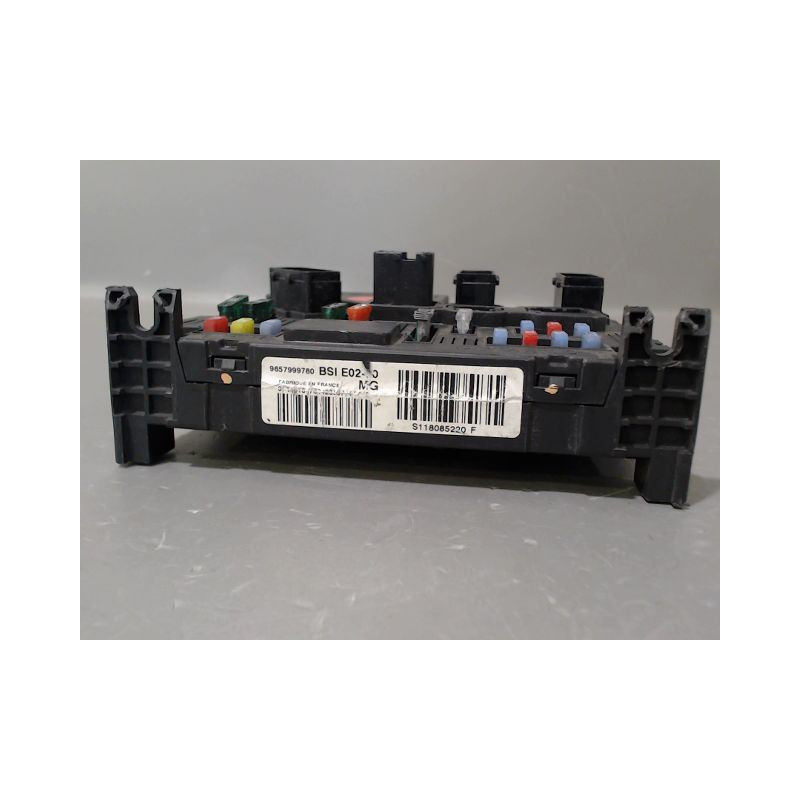 BOITIER GESTION HABITACLE PEUGEOT 206