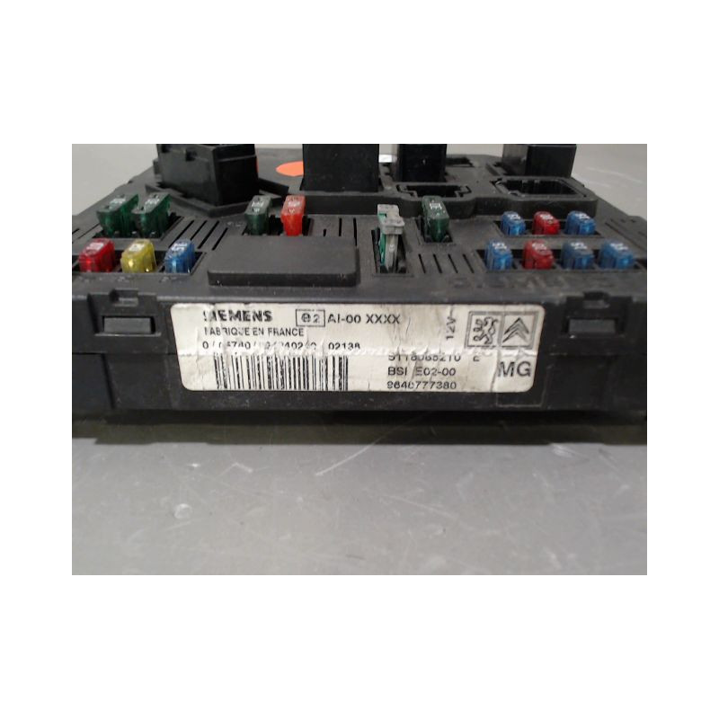 BOITIER GESTION HABITACLE PEUGEOT 206