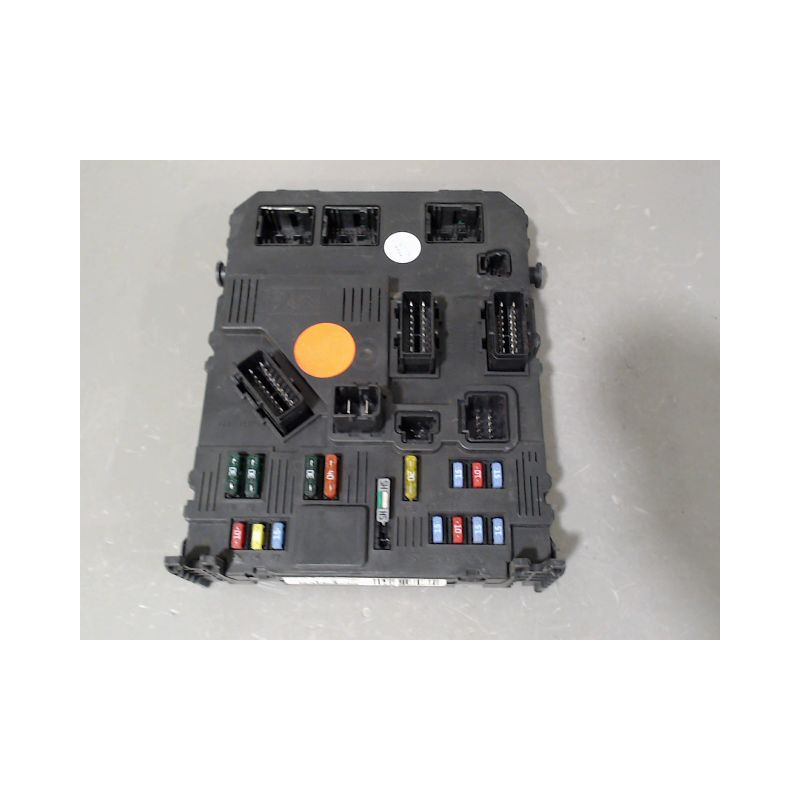 BOITIER GESTION HABITACLE PEUGEOT 206