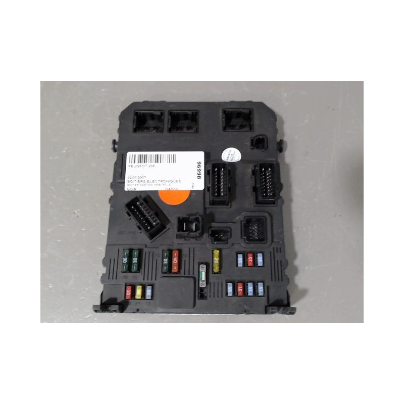 BOITIER GESTION HABITACLE PEUGEOT 206