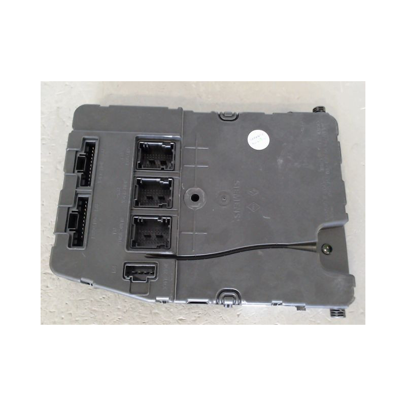 BOITIER GESTION HABITACLE RENAULT SCENIC II PH2 2006-
