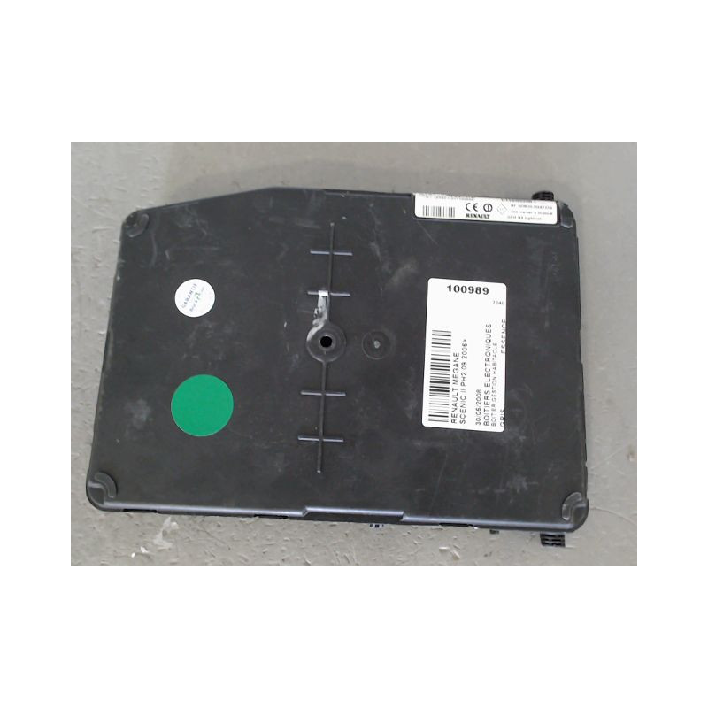 BOITIER GESTION HABITACLE RENAULT SCENIC II PH2 2006-
