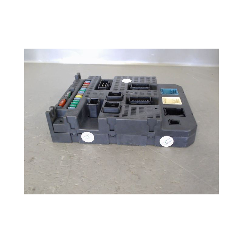 BOITIER GESTION HABITACLE PEUGEOT 308 2007-
