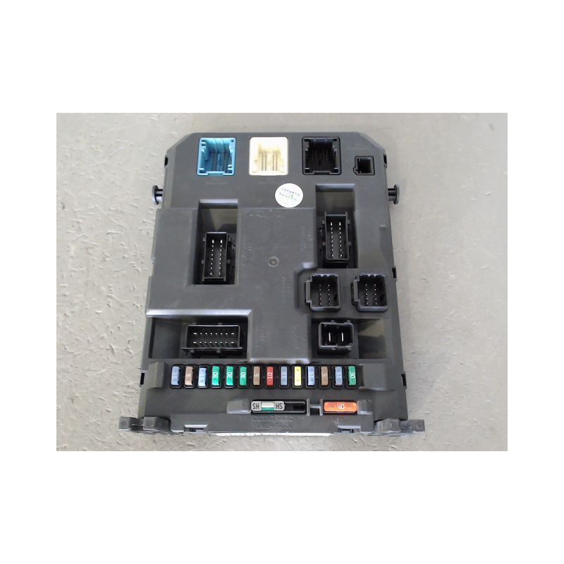 BOITIER GESTION HABITACLE PEUGEOT 207 5P