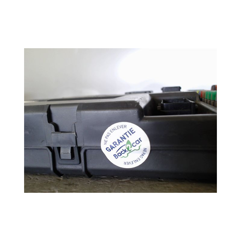 BOITIER GESTION HABITACLE PEUGEOT 207 5P