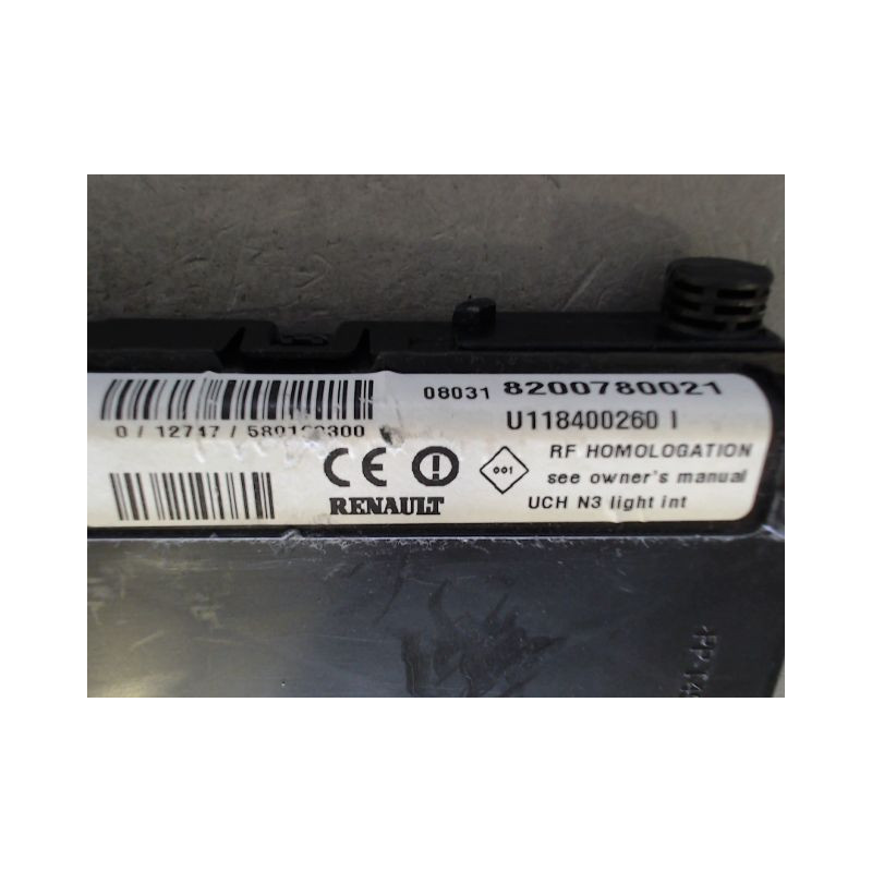 BOITIER GESTION HABITACLE RENAULT SCENIC II PH2 2006-