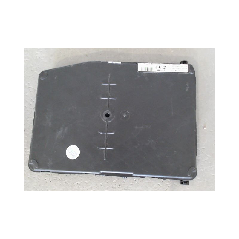BOITIER GESTION HABITACLE RENAULT SCENIC II PH2 2006-