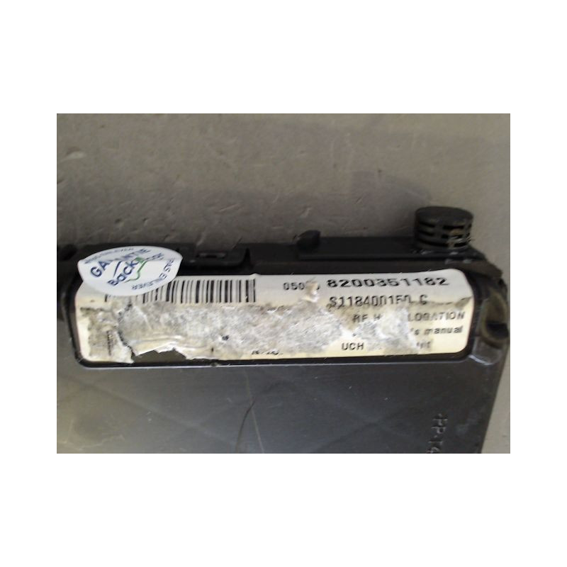 BOITIER GESTION HABITACLE RENAULT MEGANE