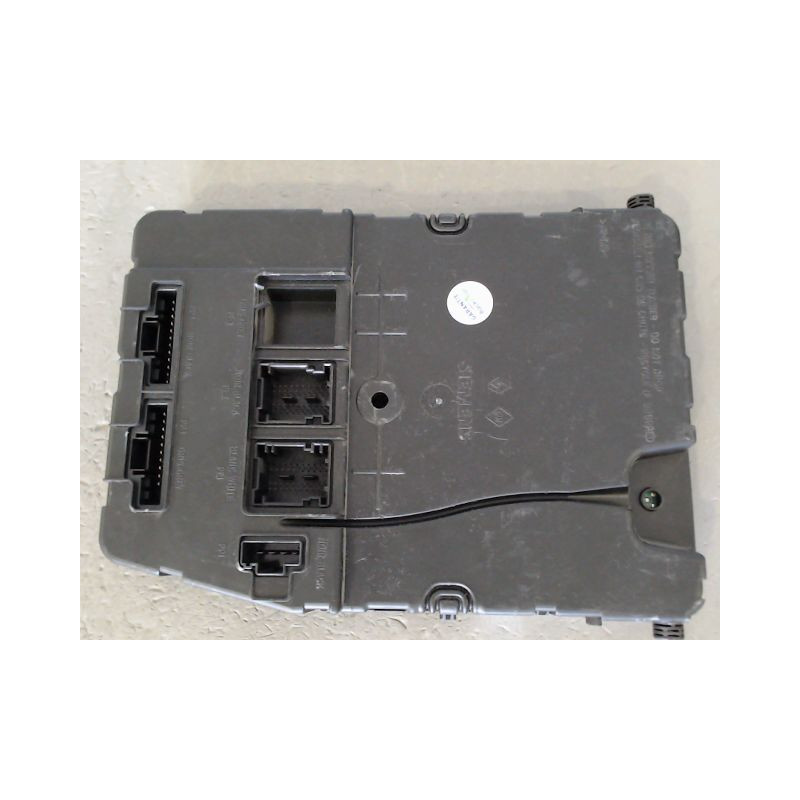 BOITIER GESTION HABITACLE RENAULT SCENIC II PH1 02-06