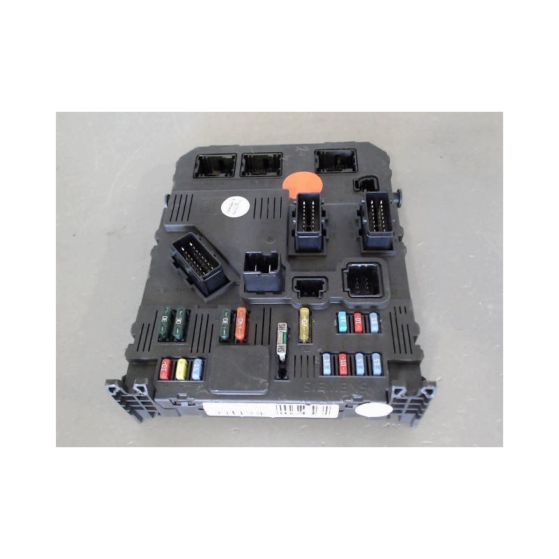 BOITIER GESTION HABITACLE PEUGEOT 206
