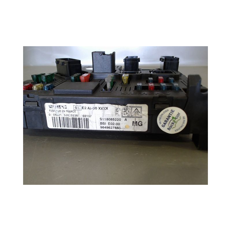 BOITIER GESTION HABITACLE PEUGEOT 206