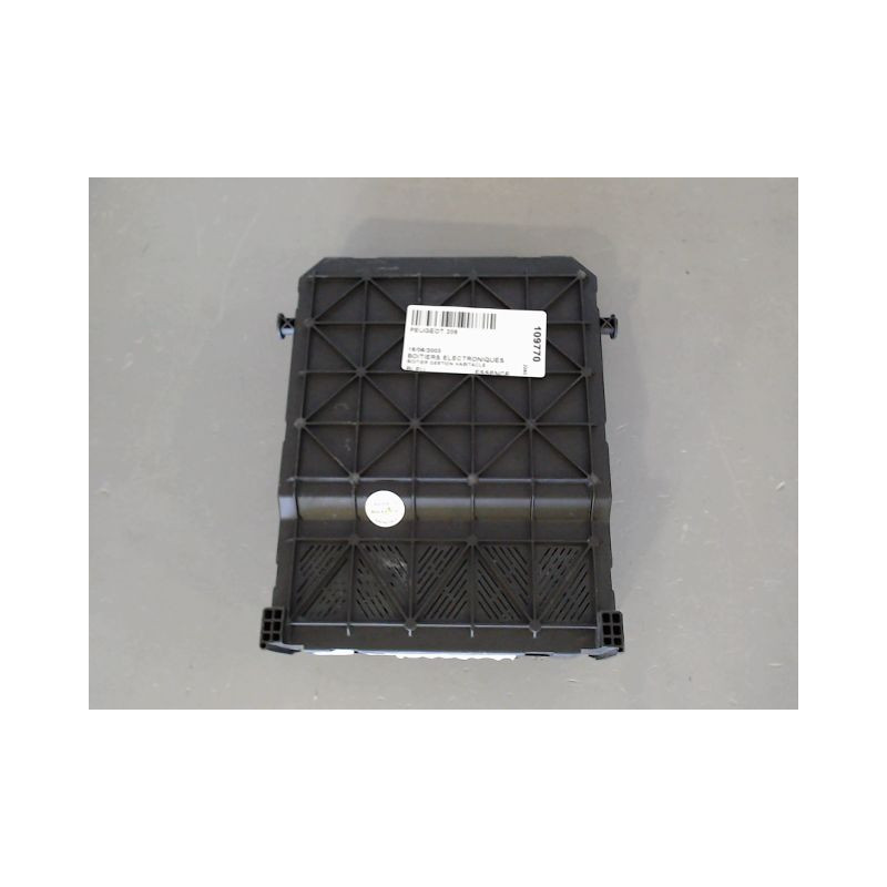 BOITIER GESTION HABITACLE PEUGEOT 206