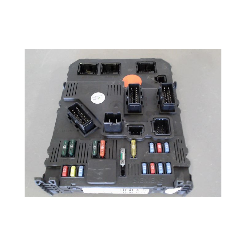 BOITIER GESTION HABITACLE PEUGEOT 206