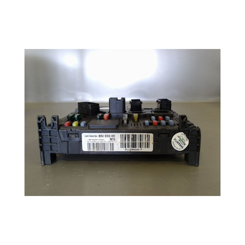 BOITIER GESTION HABITACLE PEUGEOT 206