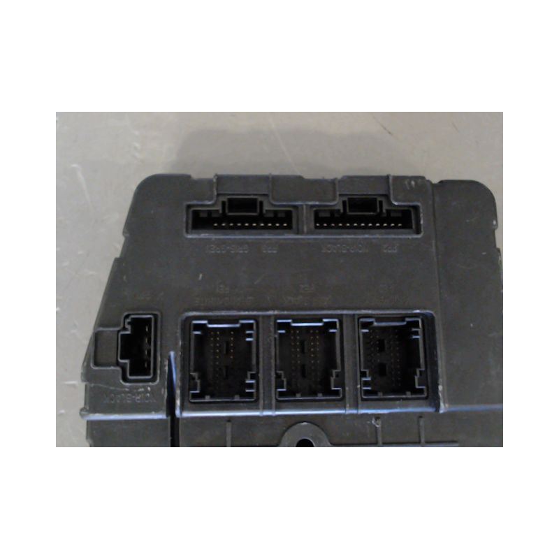 BOITIER GESTION HABITACLE RENAULT MEGANE