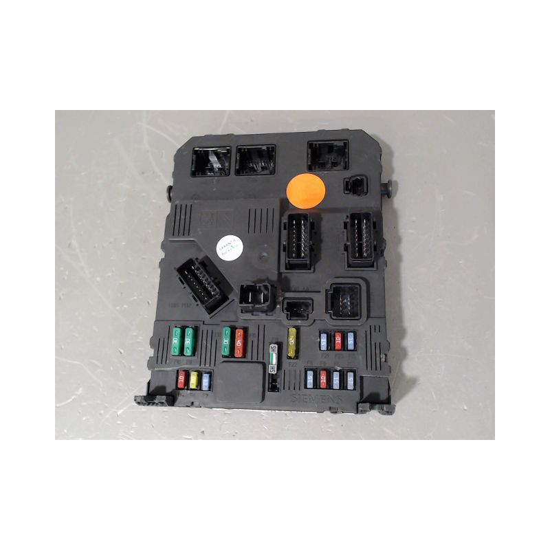 BOITIER GESTION HABITACLE PEUGEOT 206 3P