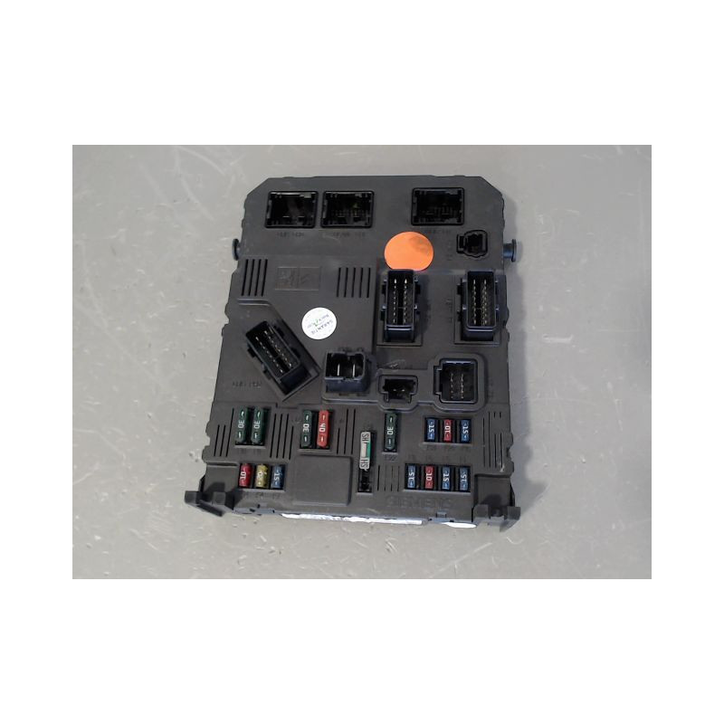 BOITIER GESTION HABITACLE PEUGEOT 206 1998-2009