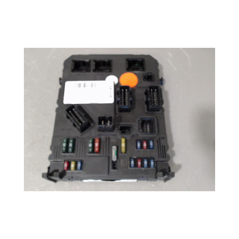 BOITIER GESTION HABITACLE PEUGEOT 206 5P