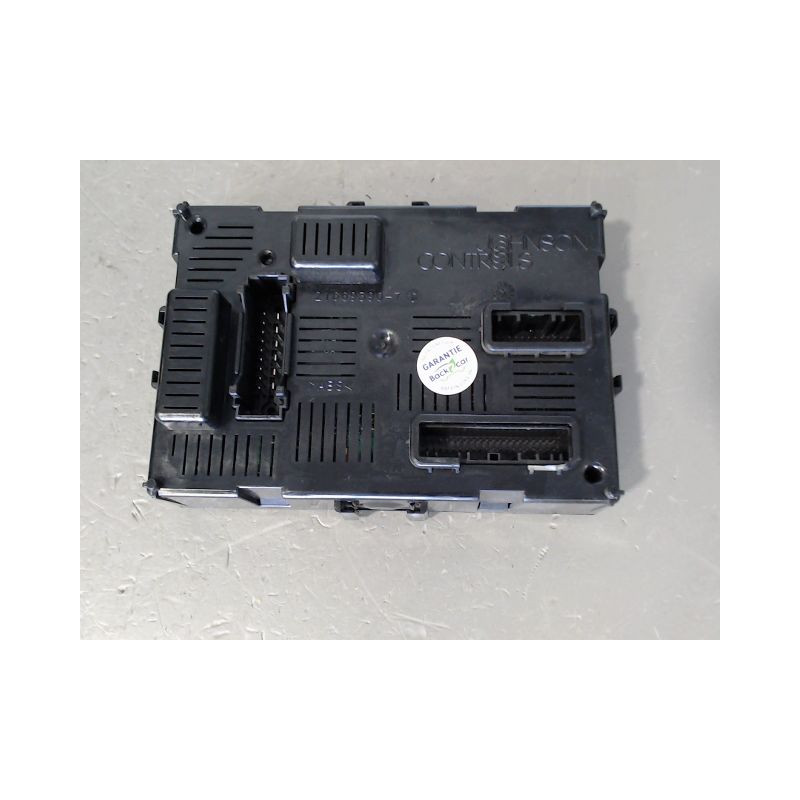 BOITIER GESTION HABITACLE RENAULT CLIO