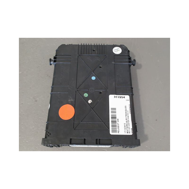 BOITIER GESTION HABITACLE PEUGEOT 208