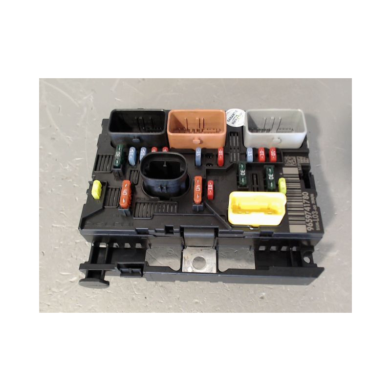 BOITE A FUSIBLES CITROEN C3 2005-
