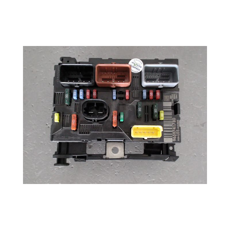 BOITE A FUSIBLES CITROEN C3 2005-